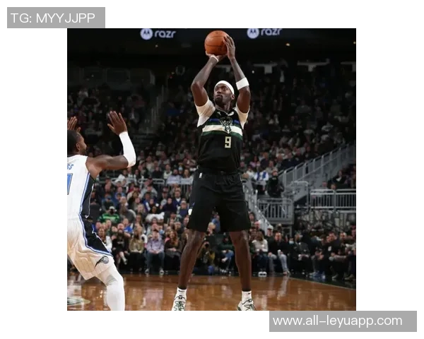 波蒂斯首节火力全开5中5轰下14分5板助力球队争胜